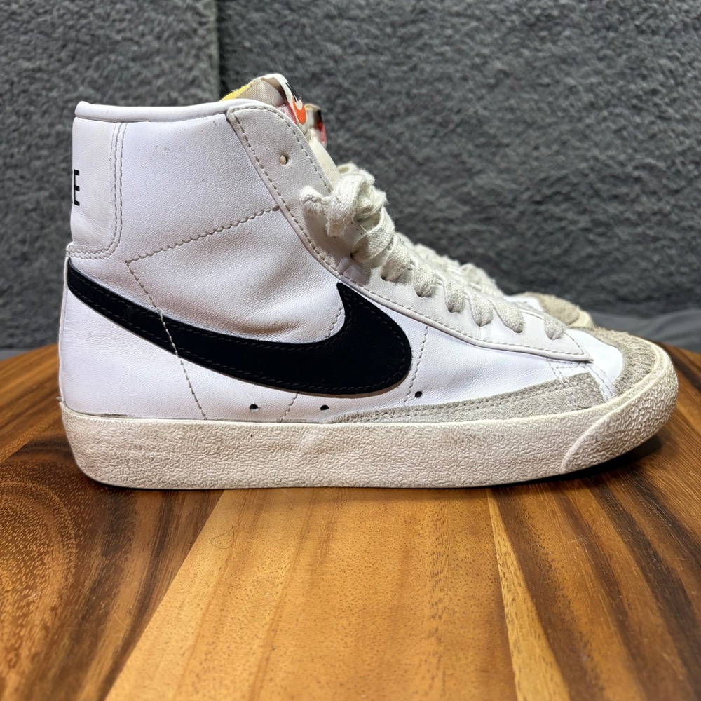 Nike Blazer Mid 77 Vintage White Black CZ1055-100 Womens 6.5 High Top Sneakers